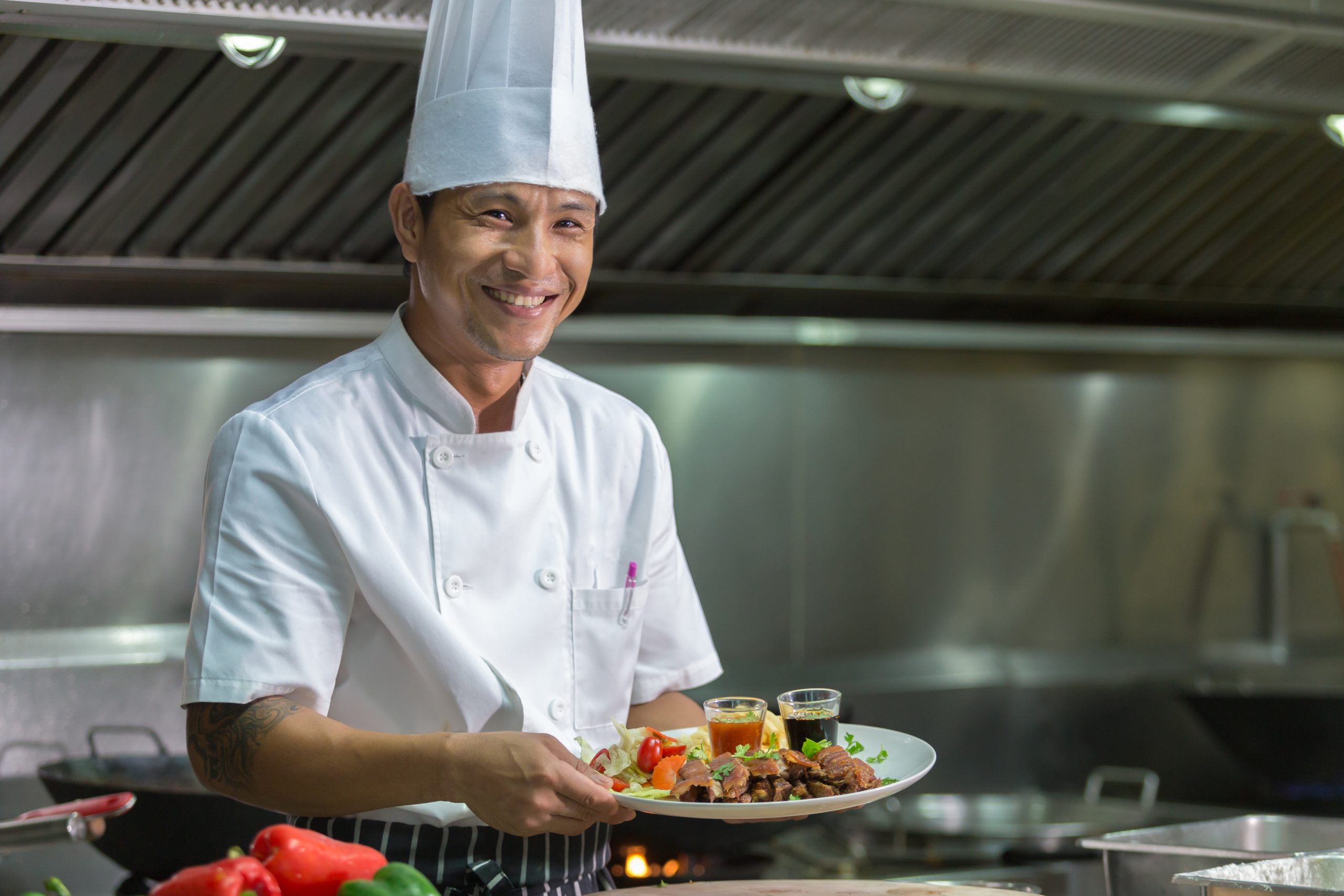 Đào tạo đội ngũ nhân viên tận tâm trong kinh doanh nhà hàng