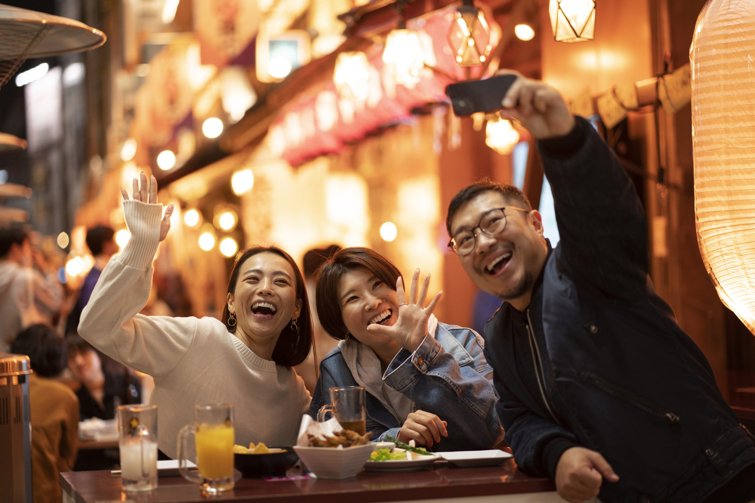 giữ chân khách hàng nhờ vệ sinh quán ăn hiệu quả