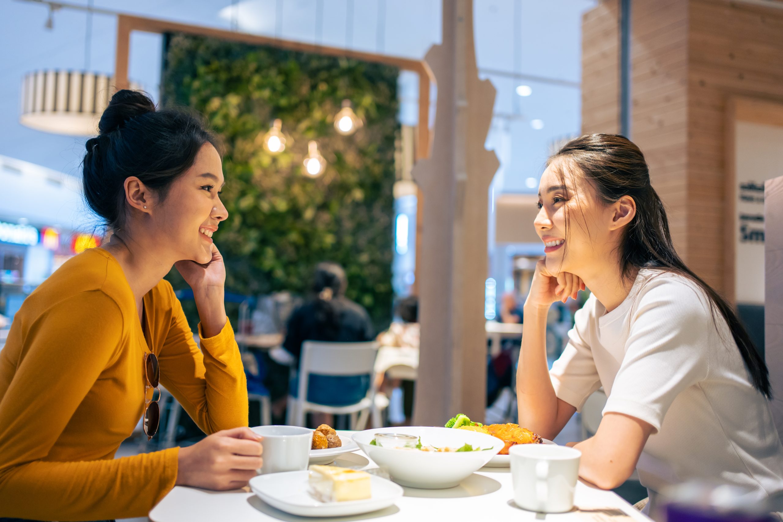 khách hàng ấn tượng vì vệ sinh quán ăn